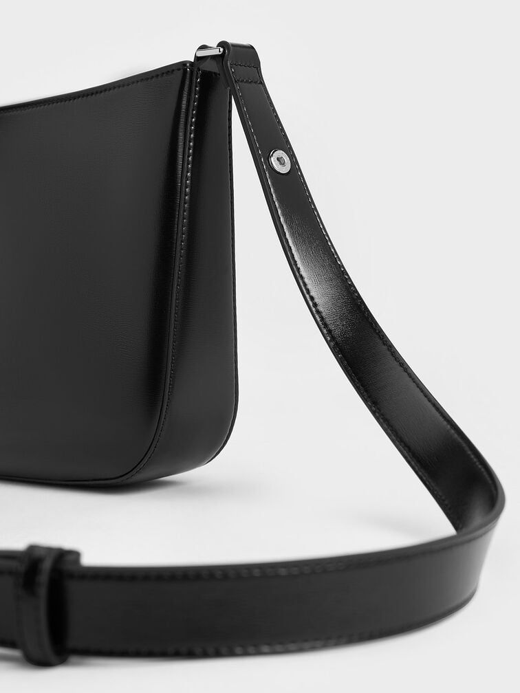 Shoulder bag -black