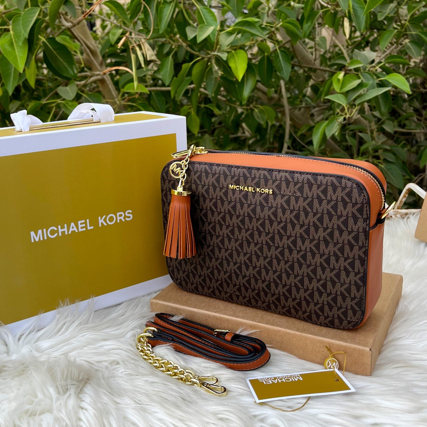 Cross body bag
