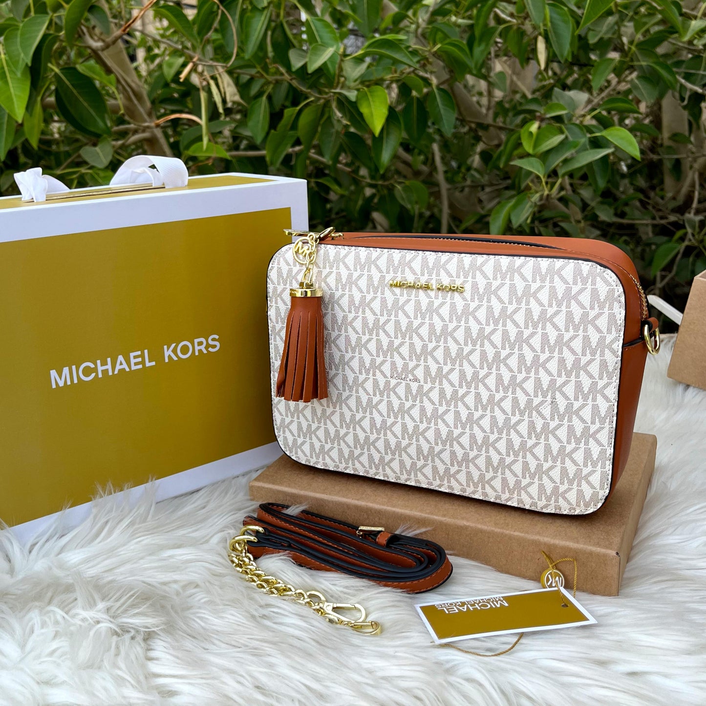 Cross body bag