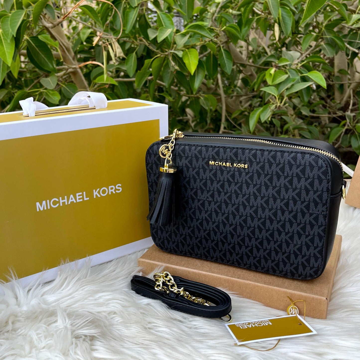 Cross body bag